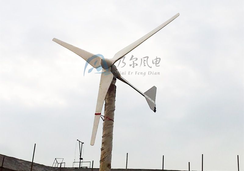 小型風力發(fā)電機：多領域應用與高效能選擇